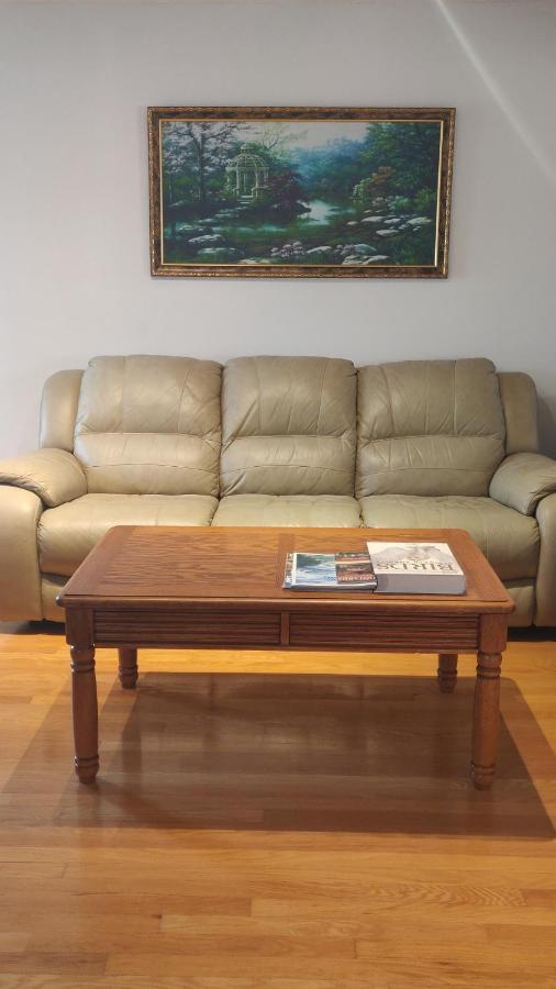 The Comfort Stay At City Of Pickering Buitenkant foto
